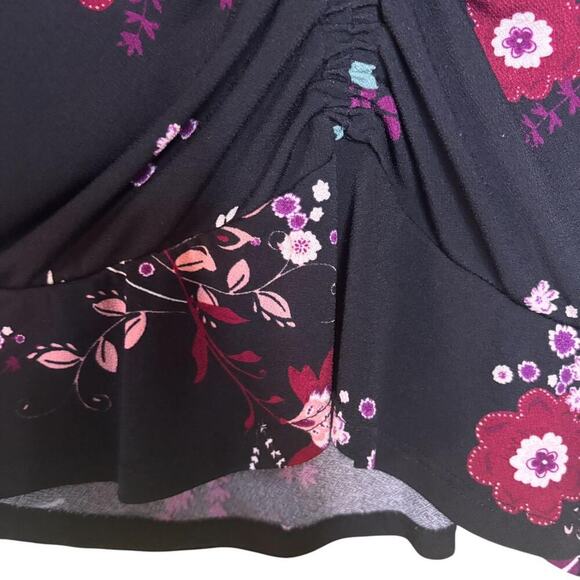 Candies Black Floral Y2K Flare Sleeve Blouse Cinched Front Peplum Bottom - Picture 4 of 6